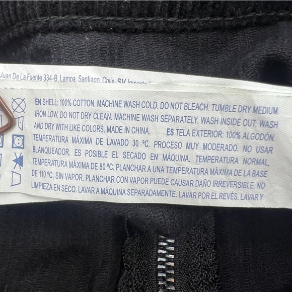 Forever 21 Black Zip Up Corduroy Mini Skirt Size Small Women’s - Picture 5 of 5